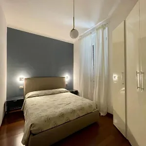  Apartamento The Painting Apartment. A And Lovely In Itália